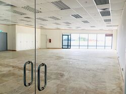 Kembangan MRT (D14), Office #427203871